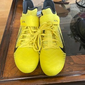 Nike alpha Football cleats